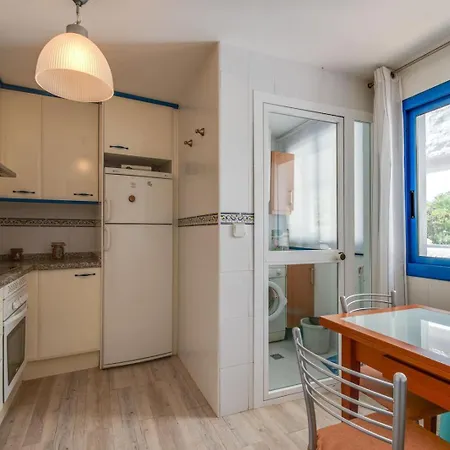 Duquesa Suites With Sea View Appartement